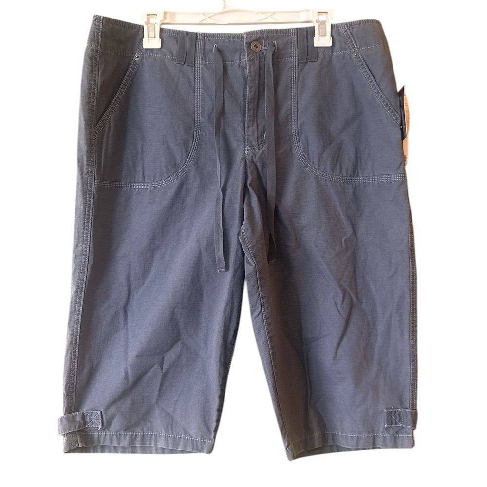 NWT Gloria Vanderbilt  Navy Blue Bermuda Capri Long Shorts Sz 16P